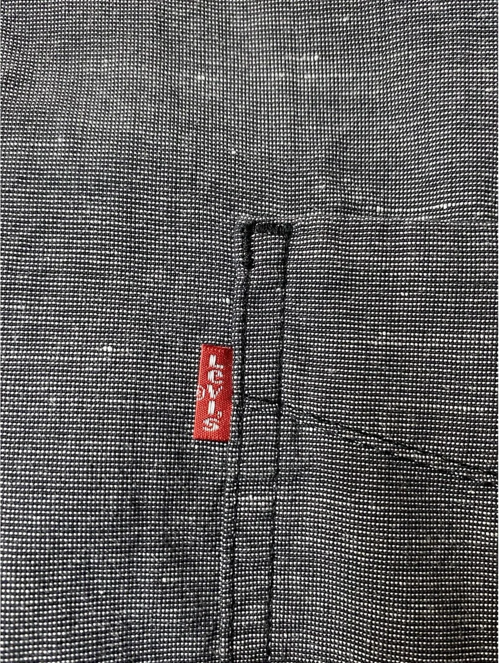 Men's Levi's Gray Button Up Short Sleeve Shirt; Size Large